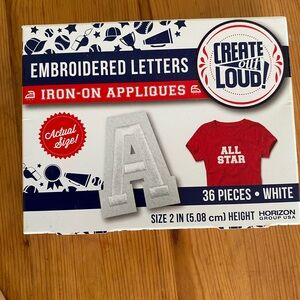 3 for 15$! Horizon Group USA White Embroidered Iron-On Letters